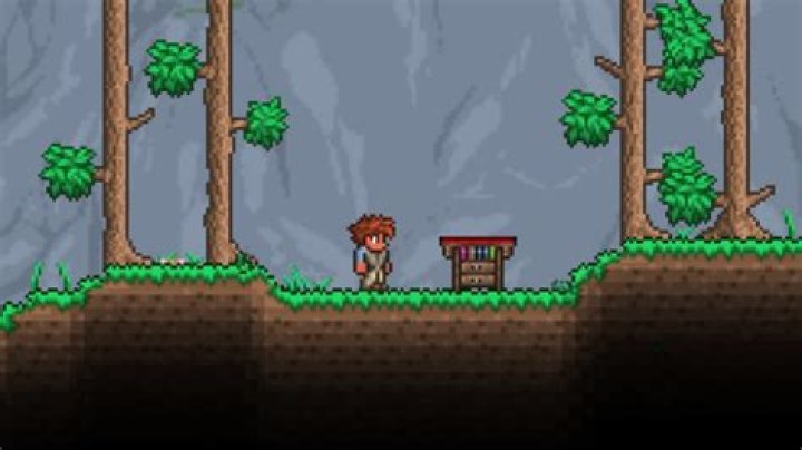 Can you combine items in Terraria?