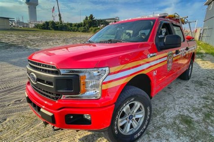 How long does it take to custom order a Ford truck?