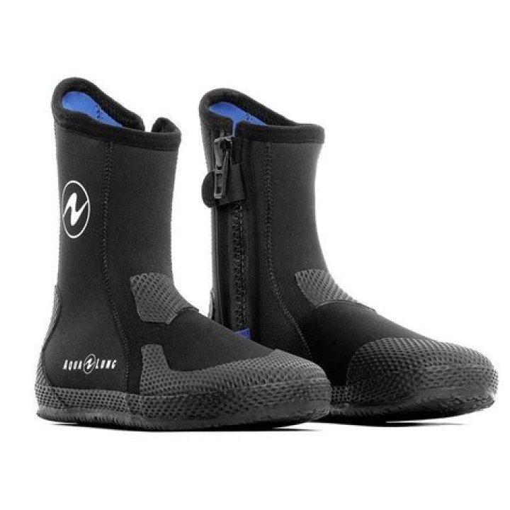 How warm are 7mm neoprene boots?
