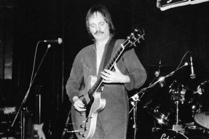 What did Steve Marriott die of?