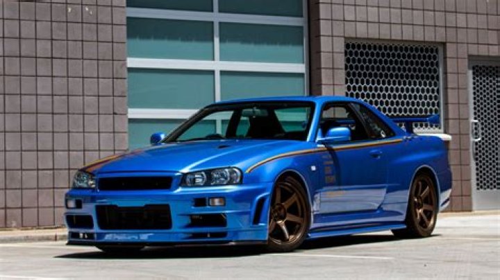 Why is the R34 GTR illegal?